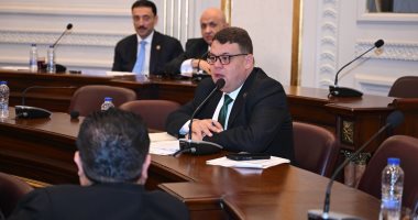 تضم 11 هرمًا.. مجلس الشيوخ يناقش مقترح لإدراج قرية "أتت تأوى" بالخريطة السياحية
