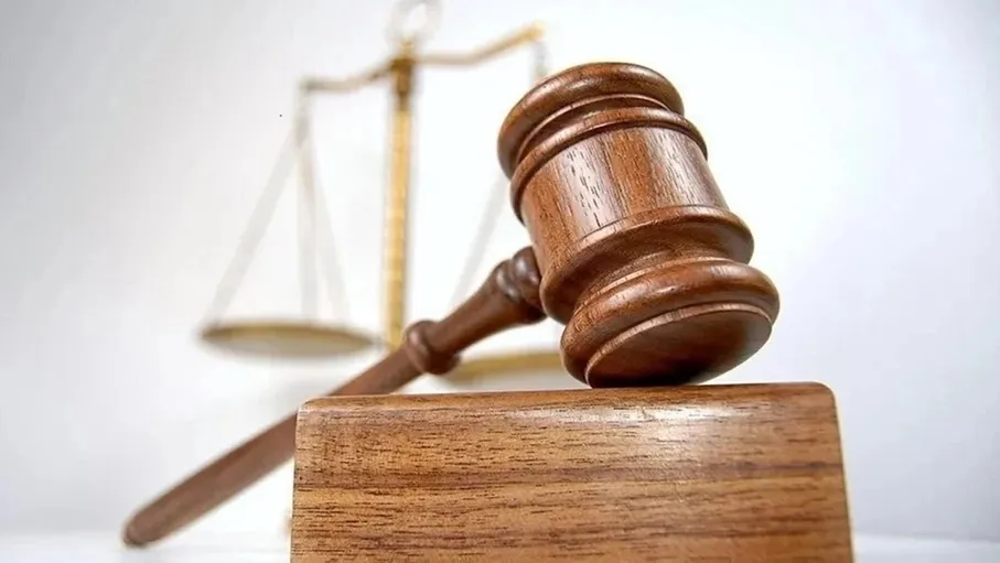 الحجز على أموال النائب اربيحات ومنعه من السفر