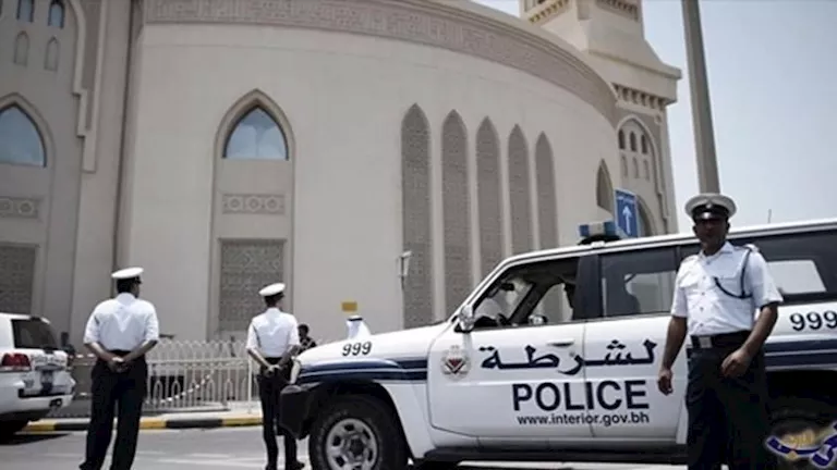الداخلية البحرينية: القبض على 15 شخصا عملاء لإيران