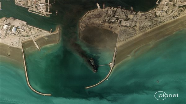 عاجل| الحرس الثوري الإيراني: إغلاق مضيق هرمز وسنحرق أي سفينة تحاول عبوره