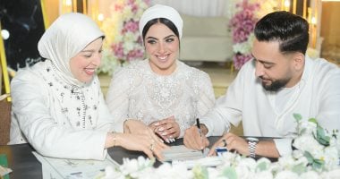 أسماء مرعى أول مأذونة سيدة لقرية الدلجمون بالغربية.. حصلت على الدكتوراه فى الحديث الشريف من جامعة الأزهر وعُينت مأذونة فى إبريل 2025.. وتروى أغرب حالة طلاق انتهت بالتراجع عن الانفصال واستمرار الحياة ا