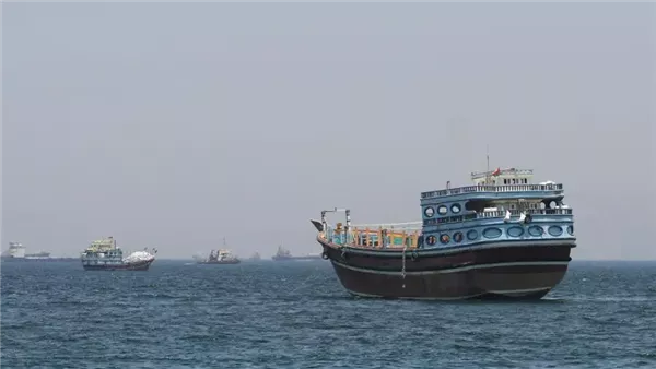دول أوروبية في محادثات مع طهران لتأمين مرور سفنها عبر مضيق هرمز