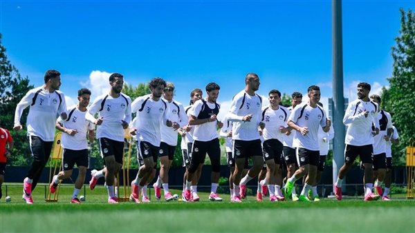 تقسيمة وتسديد على المرمى، منتخب مصر يواصل تدريباته استعدادا لمباراة بلجيكا (صور)