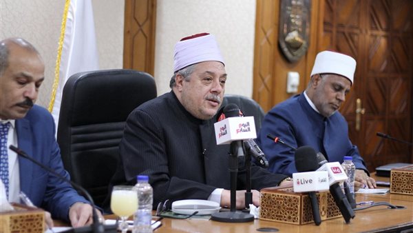 "في أعيننا وفوق رؤوسنا"، رسالة إنسانية من الأزهر لطلاب الثانوية من ذوي الهمم