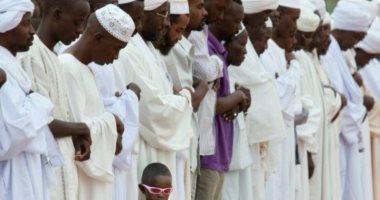 مدينة عطبرة السودانية تقرر حظر صلاة العيد فى الساحات العامة