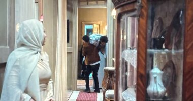 مسلسل عرض وطلب الحلقة 9.. العصابة تحاول إخفاء جثة زعزوع