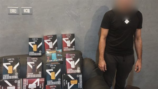 ضبط مدير محل بعابدين يبيع أجهزة ريسيفر قادرة على فك شفرات القنوات