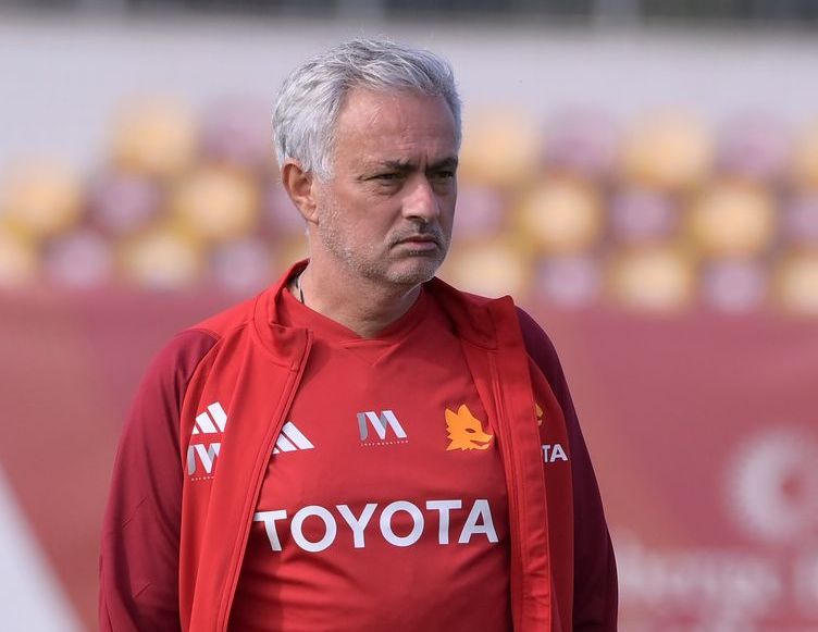10 أيام حاسمة: بند مجاني يفتح باب عودة مورينيو إلى مدريد