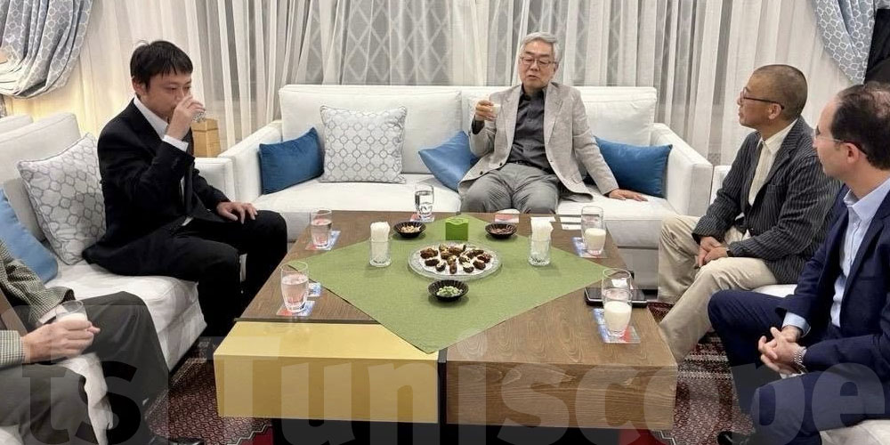 سفير اليابان في تونس يصوم أول رمضان في حياته