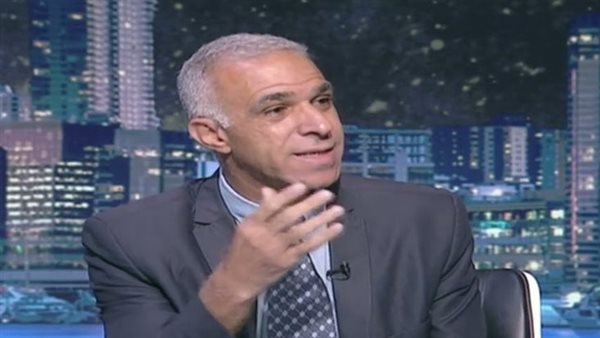 أستاذ عبريات: تحويل أراضي الضفة إلى أملاك دولة انتهاك صارخ للقانون الدولي