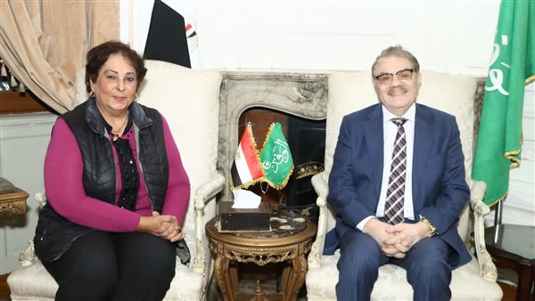 رئيس حزب الوفد يكلف بإنشاء نادى الأدب والإبداع لرعاية الموهوبين