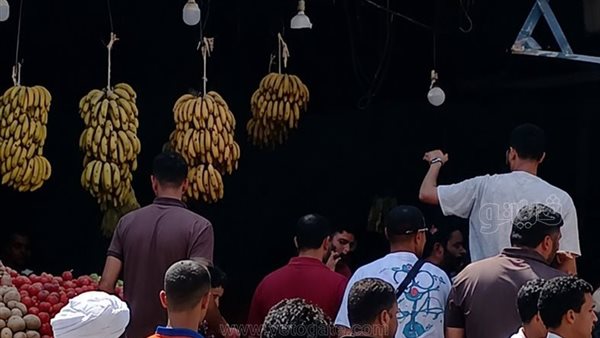 حريق يلتهم محتويات محل خضار بشارع عمر المختار بمطروح