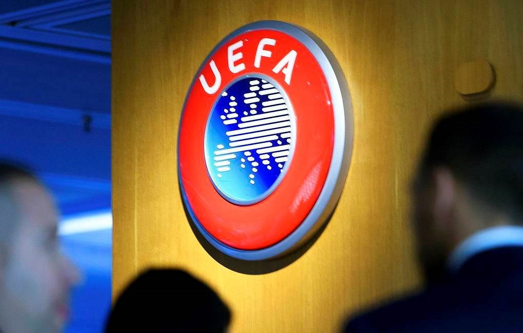 بسبب قضية نيجريرا.. برشلونة مهدد بعقوبة قوية من اليويفا