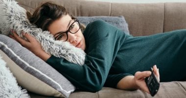 عادات غذائية شائعة تؤثر على مستويات طاقتك ونشاطك