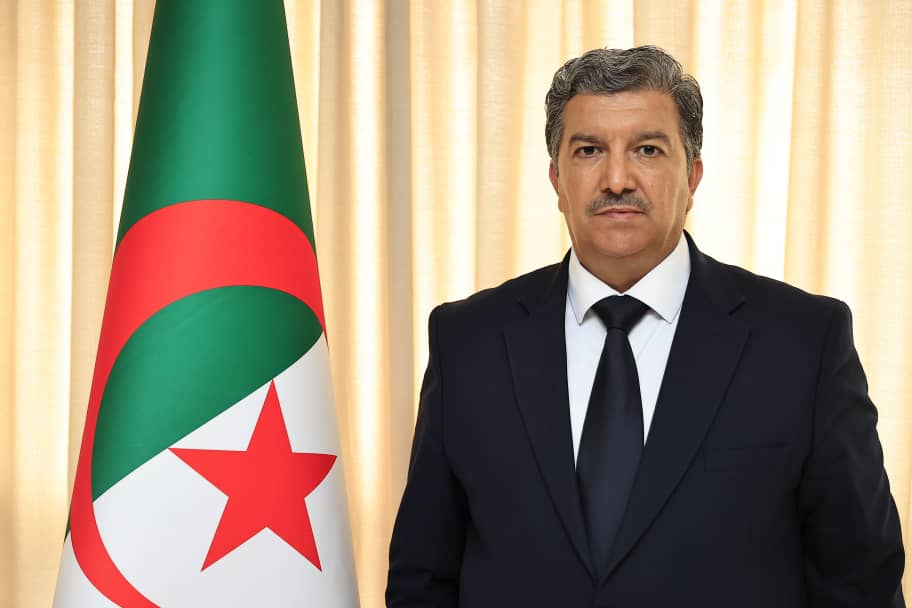 وزير الاتصال يعزي في وفاة الدبلوماسي نور الدين جودي