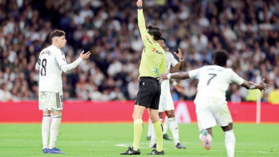 أربيلوا ينتقد قرار طرد فالفيردي في "ديربي" مدريد