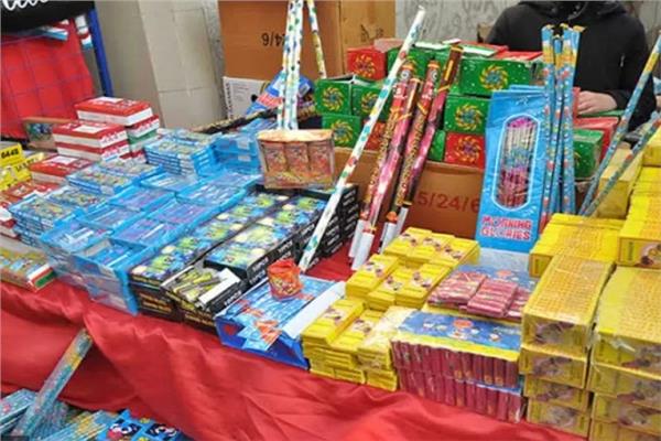 ضبط أحد الأشخاص بالإسكندرية للاتجار في الألعاب النارية