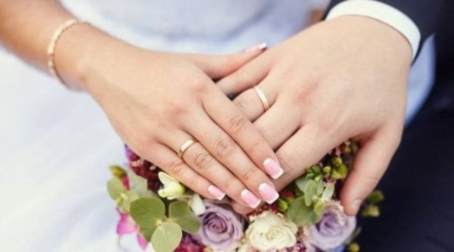 وزارة المرأة تطلق خطة جديدة لتأهيل المقبلين على الزواج في تونس