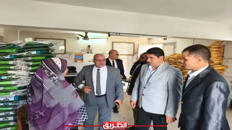 وكيل ”زراعة البحيرة” يتفقد مخازن الإرشاد الزراعي بالمديرية