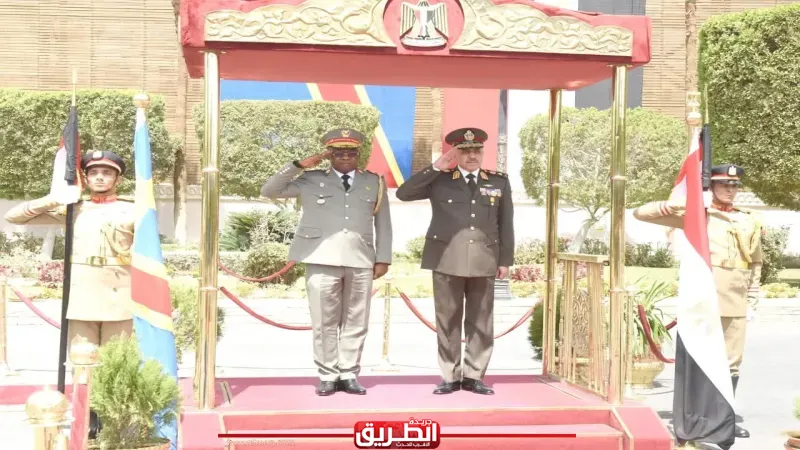 الفريق أحمد خليفة يلتقي رئيس هيئة الأركان العامة بجمهورية الكونغو الديمقراطية