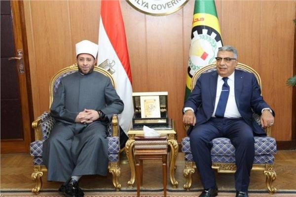 محافظ الدقهلية يستقبل وزير الأوقاف بديوان عام المحافظة