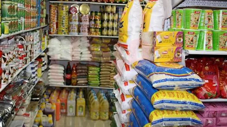 كيف طالت آثار الحرب الأمريكية الإيرانية المواطن المصري؟