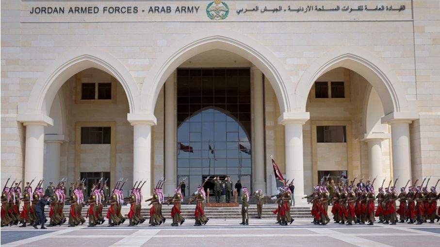 الحنيطي يستقبل نائب القائد العام للقوات المسلحة العربية الليبية