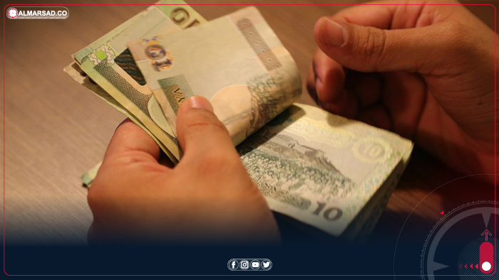 الشريف: ضعف الإيرادات وضغط الإنفاق الحكومي يهددان استقرار الدينار قبيل رمضان