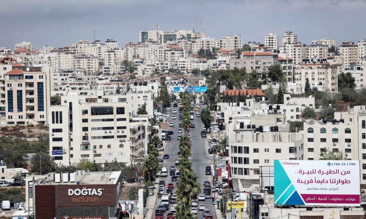 الاحتلال يمنع الفلسطينيين من الوصول إلى “المتوسط”.. الشاليهات والفلل بدائل العطل والسفر في الضفة