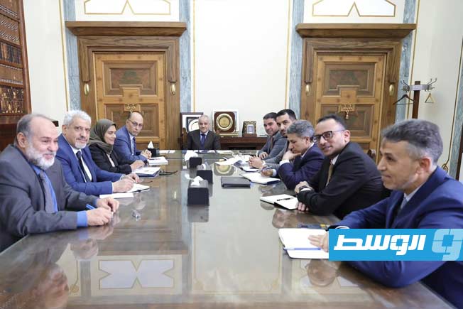 «المركزي» يناقش خطاب عقيلة صالح بشأن إلغاء الضريبة على بعض السلع