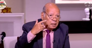 الشاعر صلاح اللقاني فى العناية المركزة بعد تعرضه لوعكة صحية