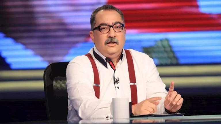 نظام الطيبات.. إبراهيم عيسى: الدفاع عن الدجالين أزمة وعي