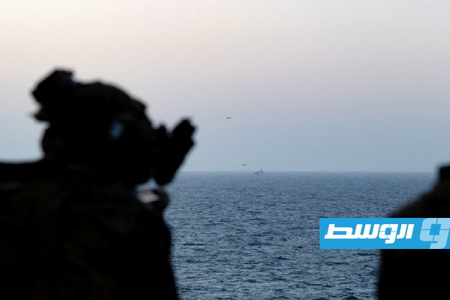 الجيش الأميركي ينفي تعرض إحدى سفنه لاستهداف في مضيق هرمز
