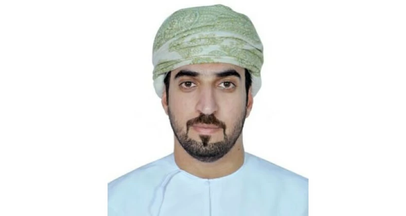 ثمانمئة مليون.