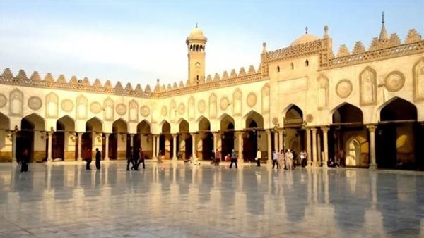 مواقيت الصلاة اليوم في مصر.. موعد أذان المغرب في القاهرة والمحافظات