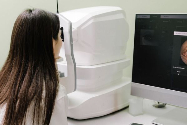 علماء يطوّرون شبكية عين بشرية داخل المختبر