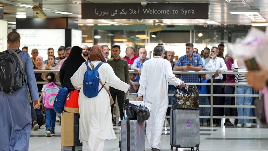 سوريا تعيد فتح الممرات الجوية الجنوبية واستئناف العمليات بمطار دمشق
