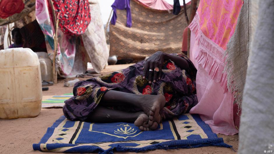 شراء الولاء.. المرتزقة والمنشقون في حرب السودان