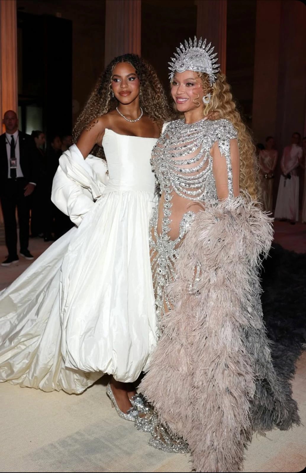 أول ظهور لابنة Beyoncé يخطف الأنظار في Met Gala 2026