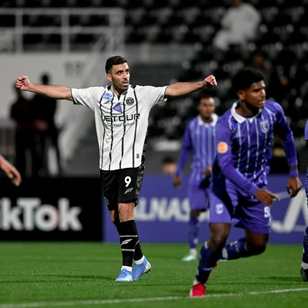 الشباب يدخل التاريخ بـ 13 هدفاً