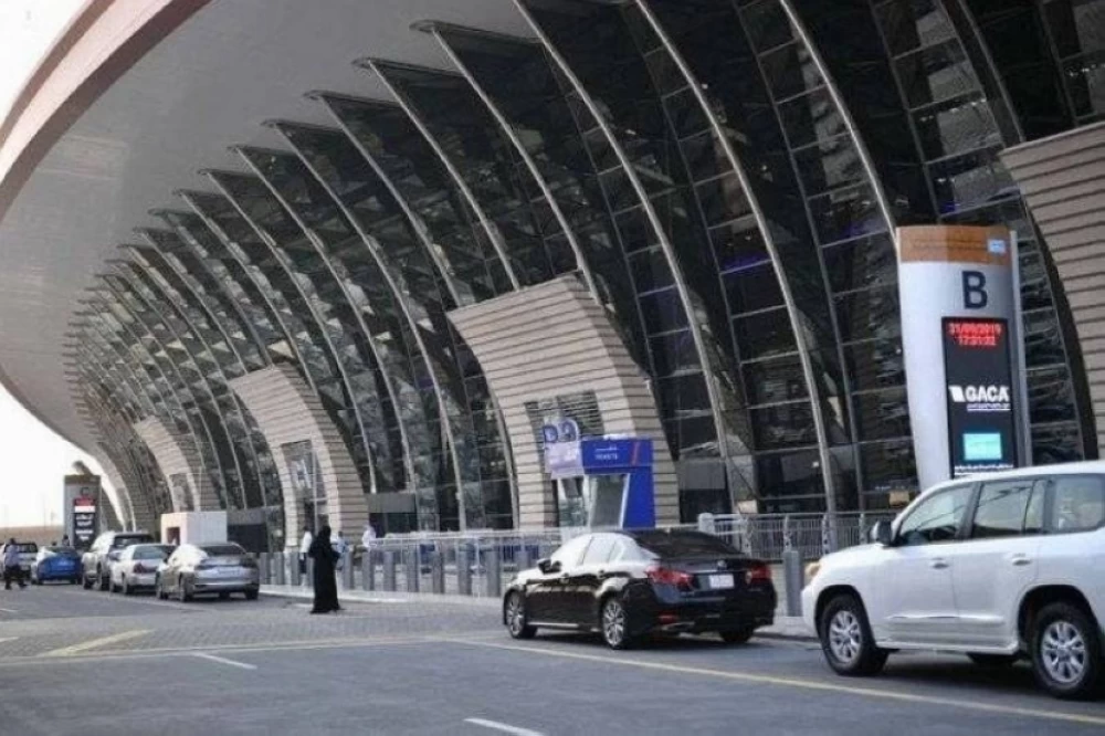عاجل | 140.9 مليون مسافر بالمطارات السعودية عام 2025