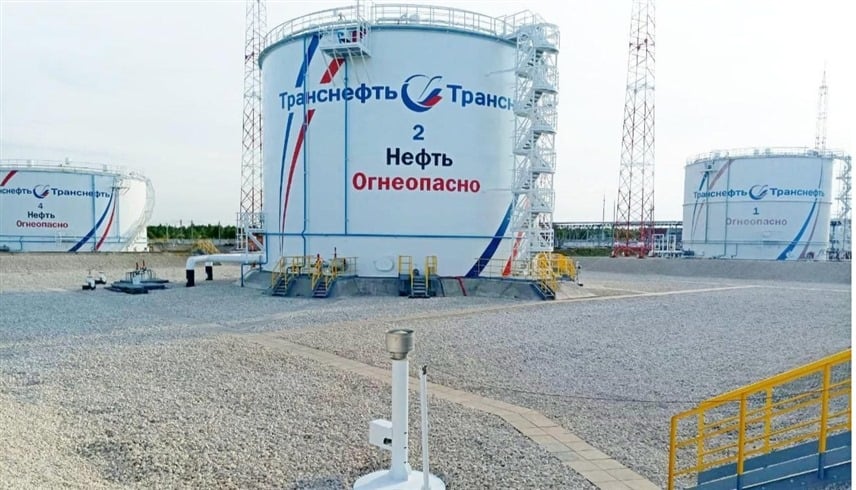 هجوم أوكراني يفاقم معاناة روسيا في تصدير النفط