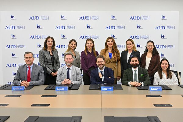 الجامعة الأمريكية في دبي وجامعة IE تعلنان عن شراكة استراتيجية بشأن برنامج البكالوريوس الدولي في إدارة الأعمال