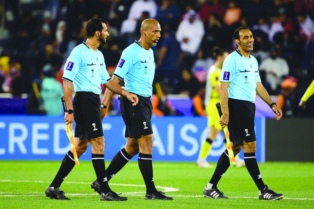 اختيار الكاف والعمري لإدارة مباريات الأدوار النهائية لدوري النخبة الآسيوية