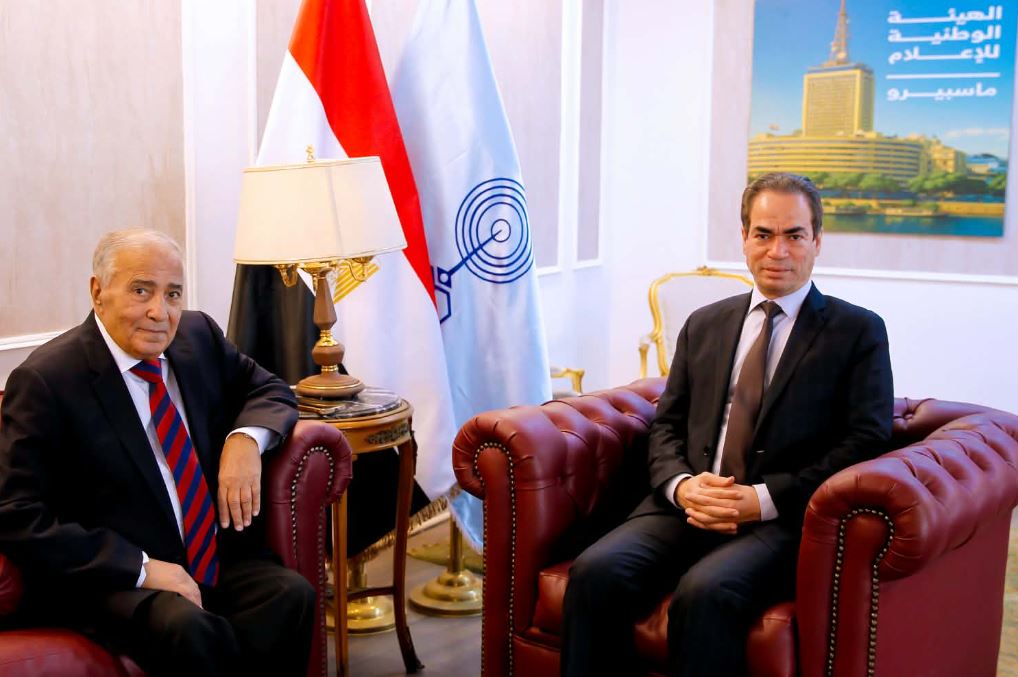المسلماني يستقبل الشاعر فاروق جويدة في صالون ماسبيرو الثقافي