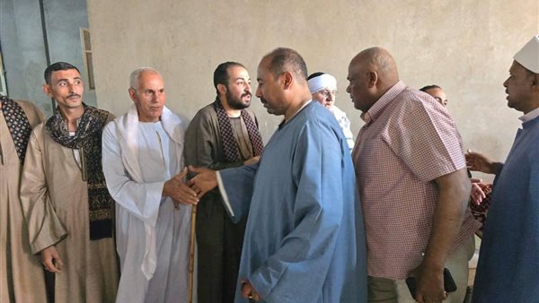 عفو ومصالحة في «بني محمديات»، أسر الضحايا تستجيب لدعوة شيخ الأزهر و"الطيب" يشيد بموقفهم