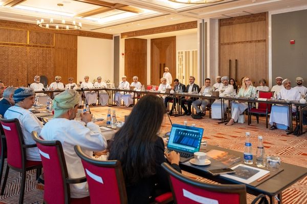 المخطط السياحي لواجهة الدقم البحرية على طاولة المطورين ورجال الأعمال