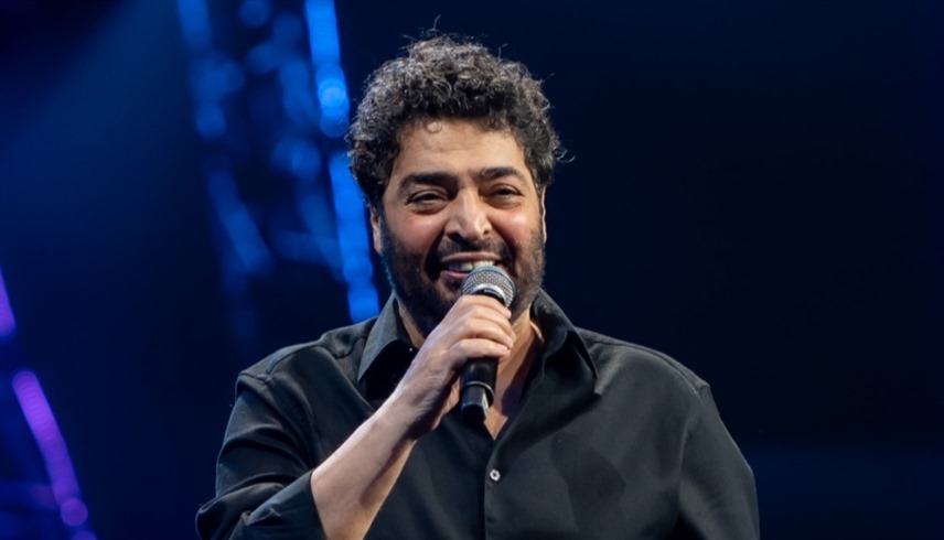حميد الشاعري من أمام برج خليفة
