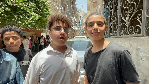 مقعدك خالي يا ياسين، رسالة مؤثرة من طلاب الإعدادية بالجيزة لزميلهم الراحل في يوم "الجبر السهل" (فيديو)