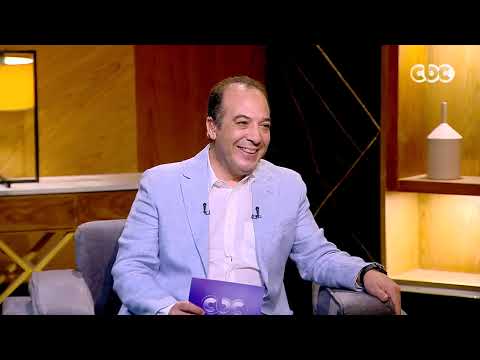 أمسية ثقافية | الشاعر ياسر قطامش يلقي عددًا من الأبيات الشعرية الفكاهية عن مشاغبات الزواج